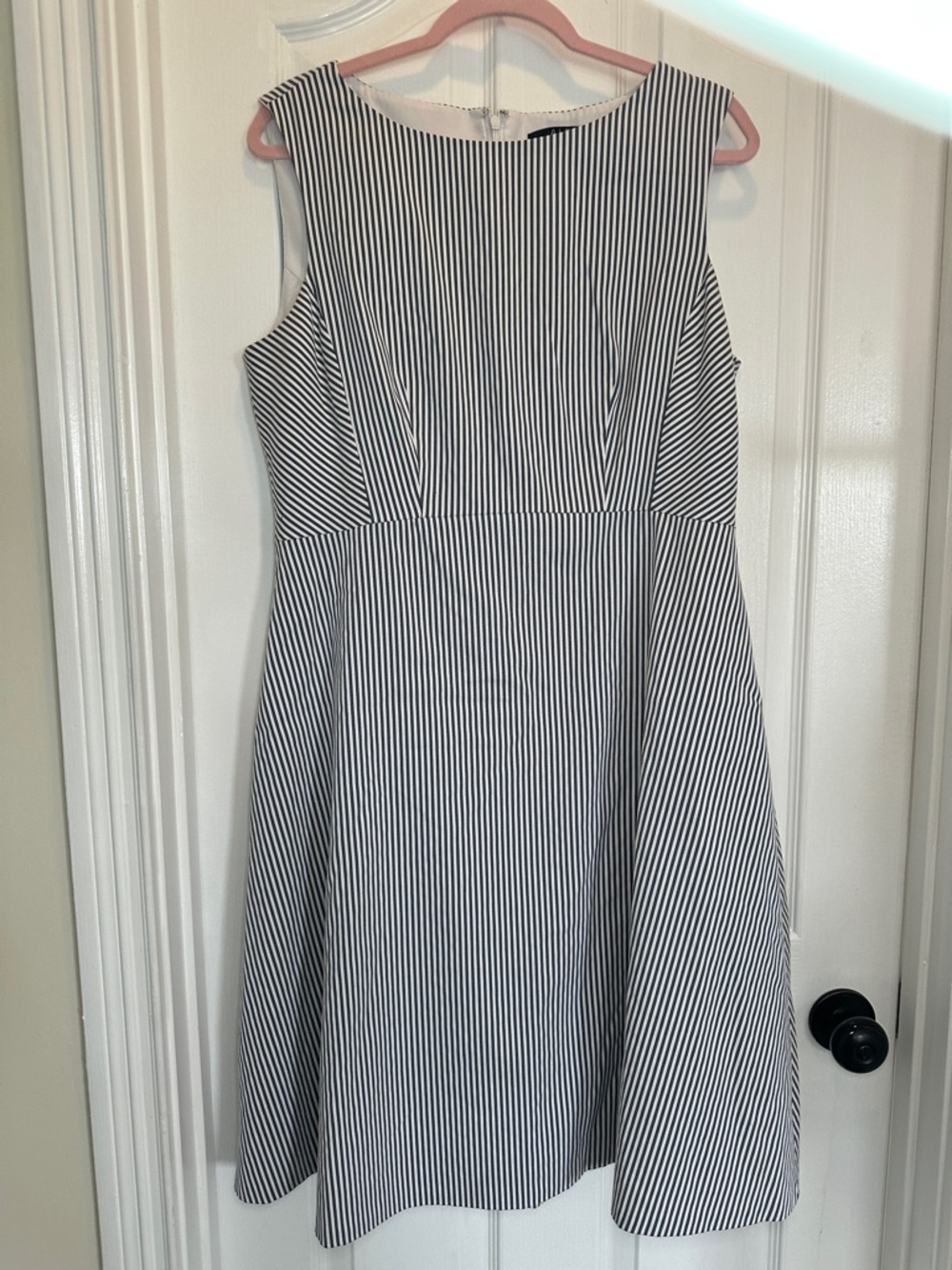 Alex Marie Black and White Sleeveless Striped Midi Dress Seersucker